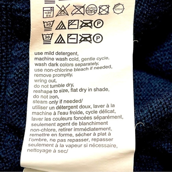 Calvin Klein 100% Merino Wool Men V Neck Sweater Size XL - Picture 10 of 10